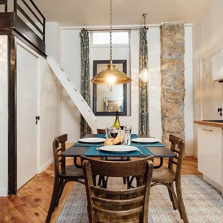 - Loft 23 Port Apartment Nice