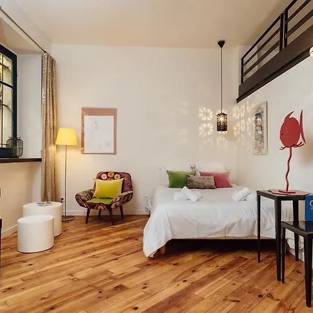- Loft 23 Port Nizza